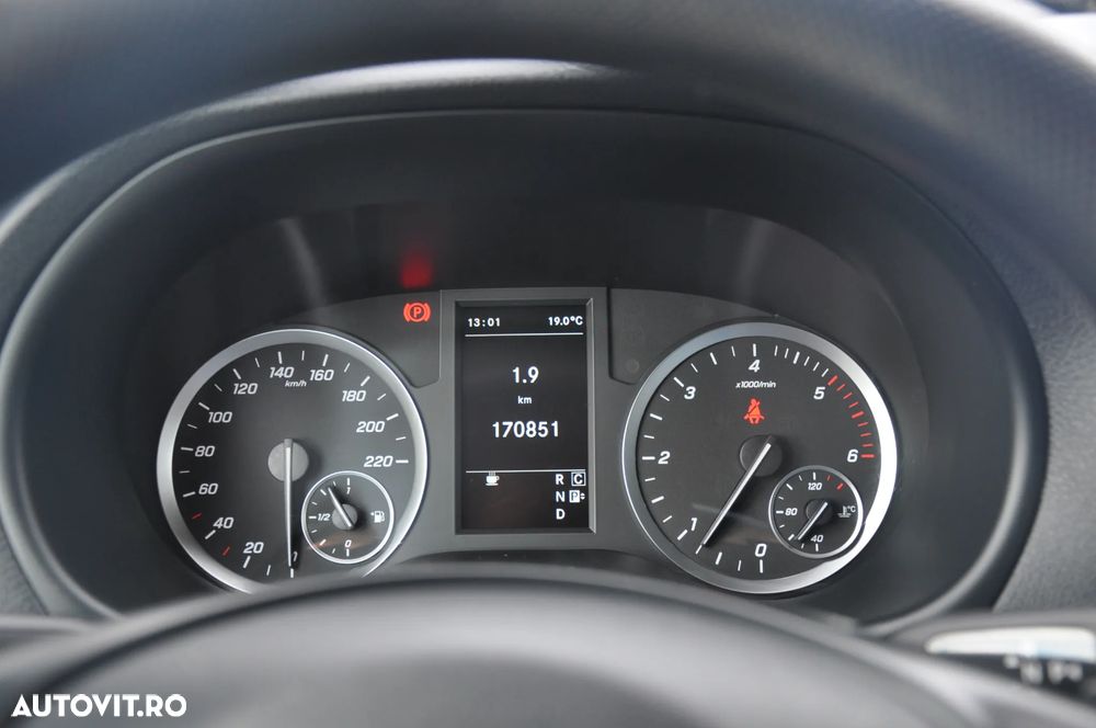 Mercedes-Benz Vito - 20