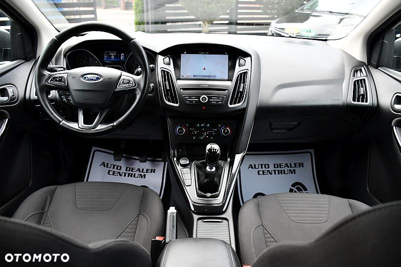 Ford Focus 1.5 TDCi DPF Start-Stopp-System Titanium - 8