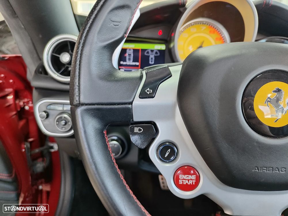 Ferrari California T Hele - 39