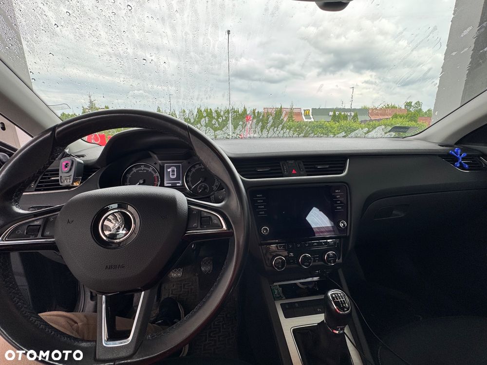 Skoda Octavia 1.4 TSI Business - 7
