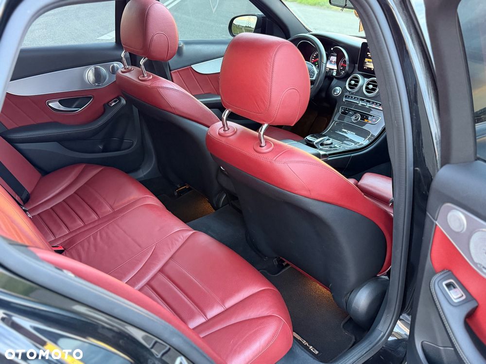 Mercedes-Benz Klasa C 250 d 4Matic 9G-TRONIC AMG Line - 36