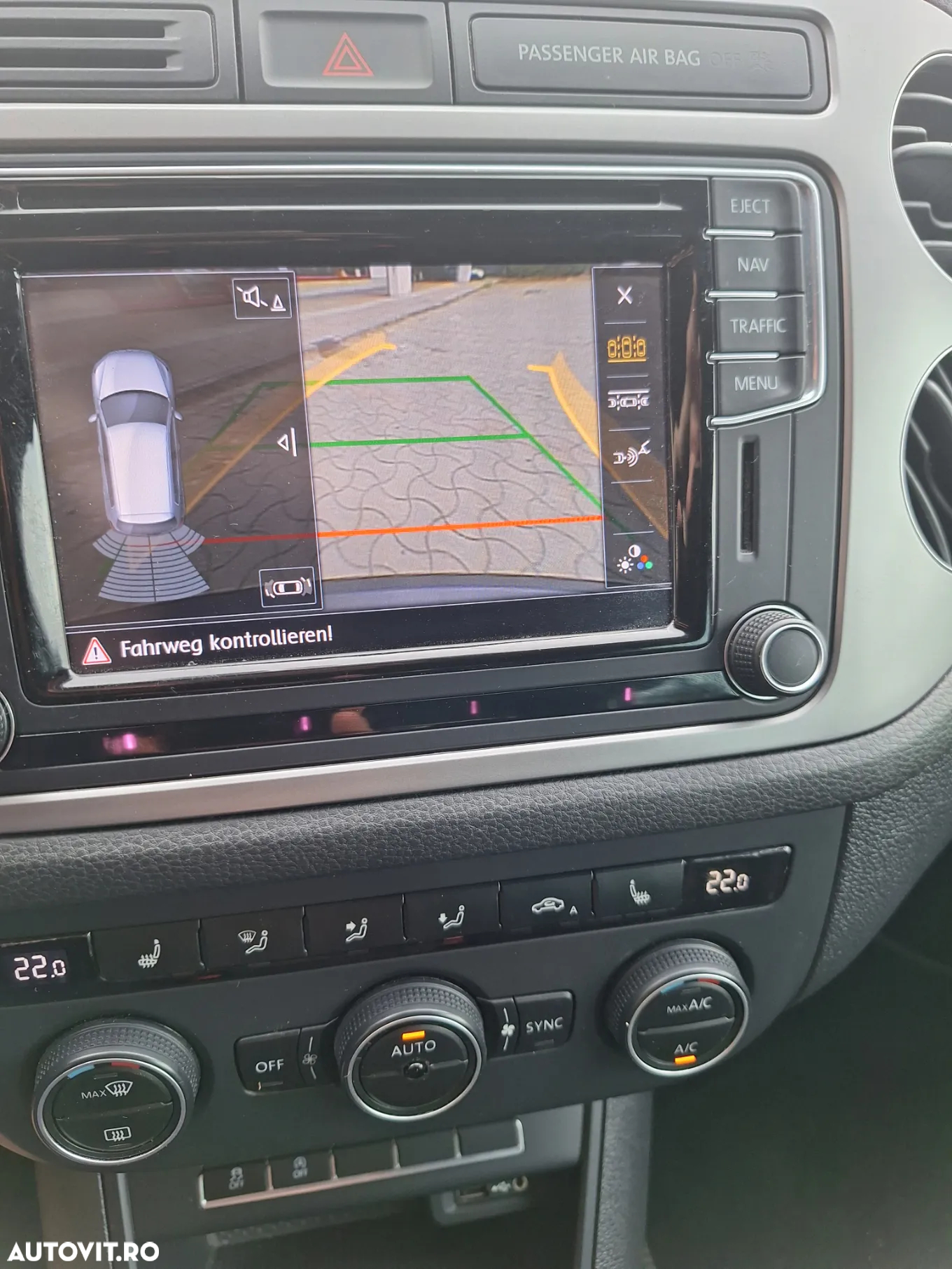 Volkswagen Tiguan - 21