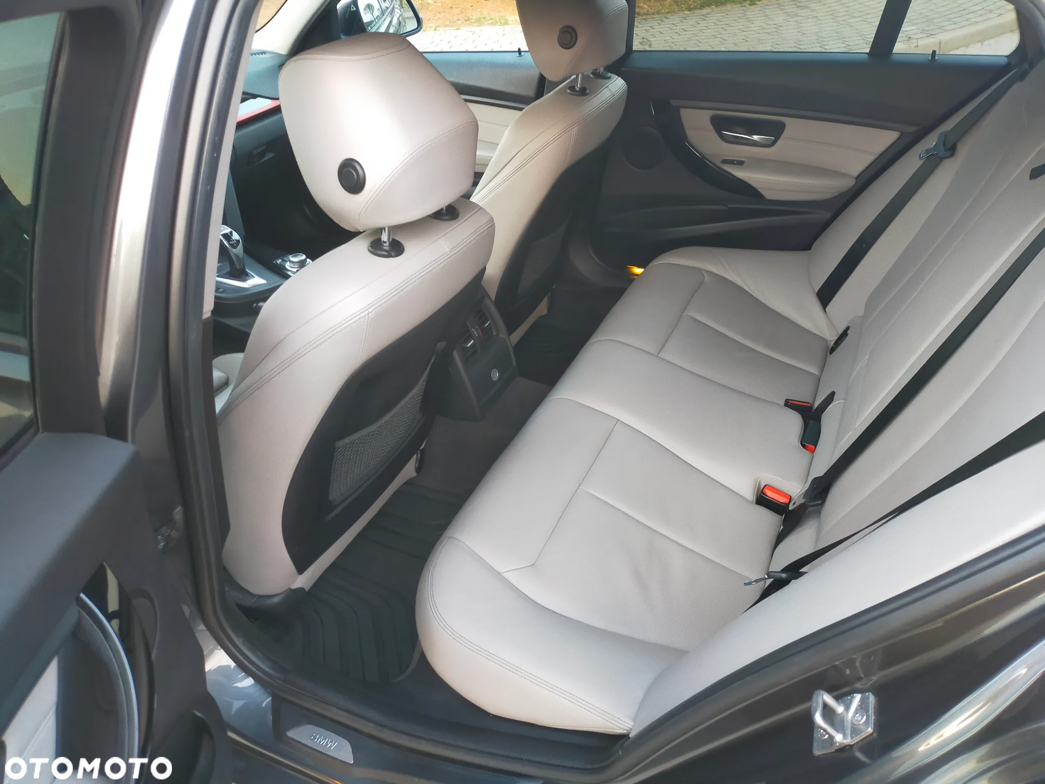 BMW Seria 3 330d Sport Line - 27