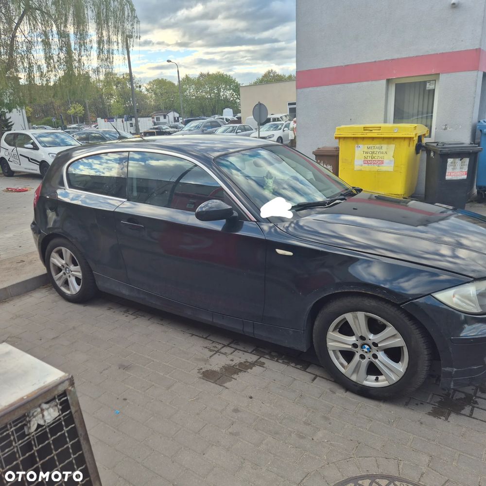 BMW Seria 1 118d - 4