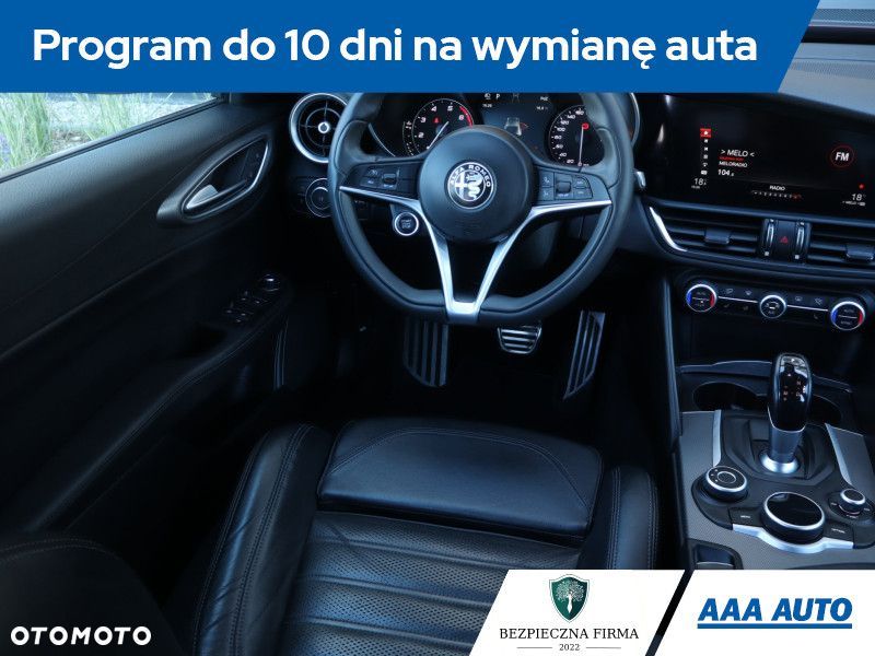 Alfa Romeo Giulia - 9
