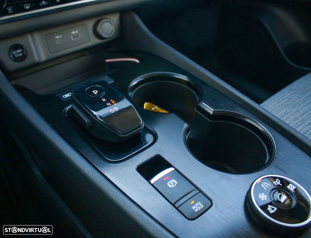 Nissan X-Trail 1.5 e-Power N-Connecta 7L e-4force - 33