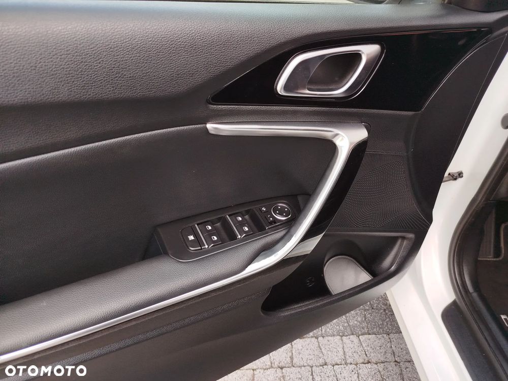 Kia Ceed 1.0 T-GDI ISG Platinum Edition - 21