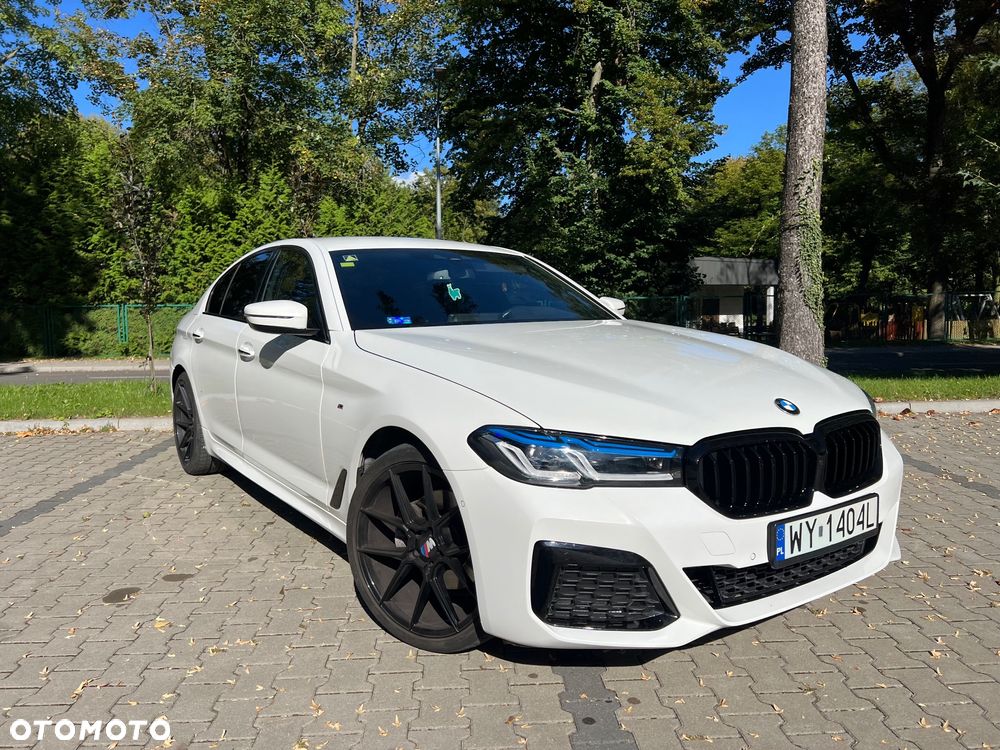 BMW Seria 5 520d xDrive M Sport sport - 2