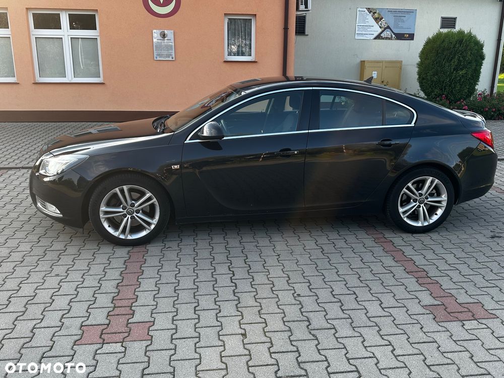 Opel Insignia 2.0 CDTI Edition - 2