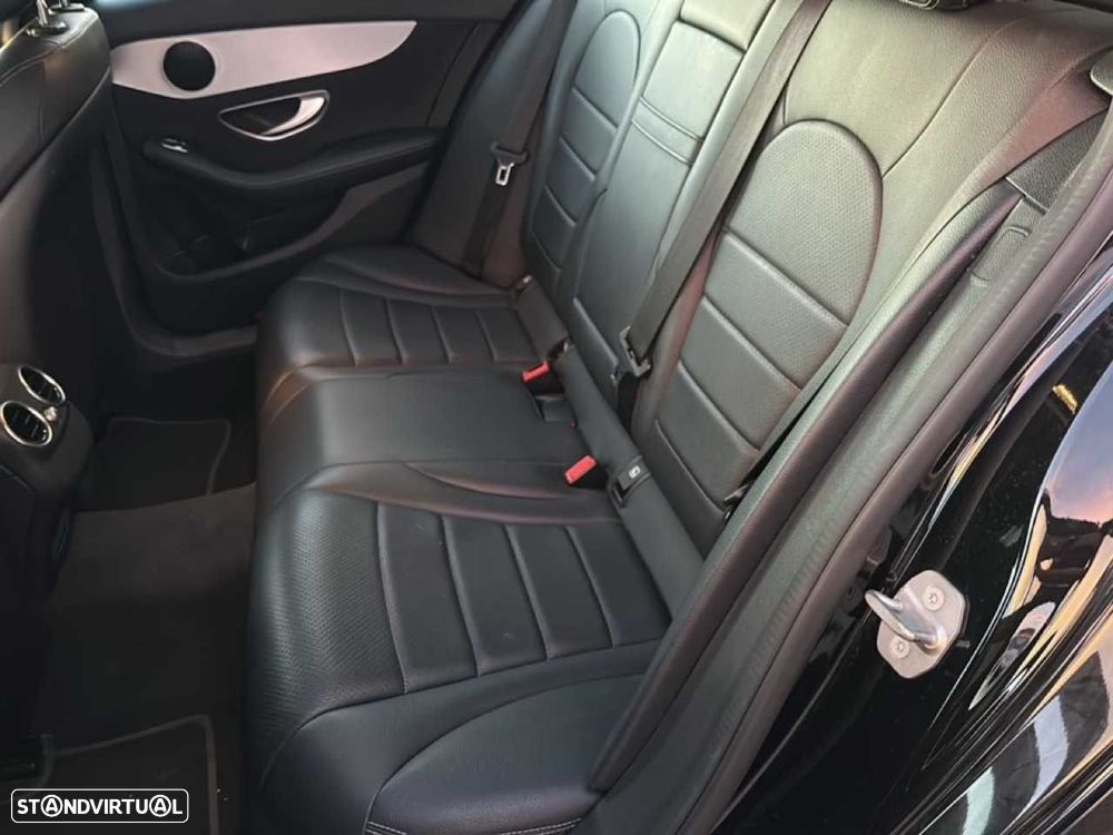 Mercedes-Benz C 350 e - 11