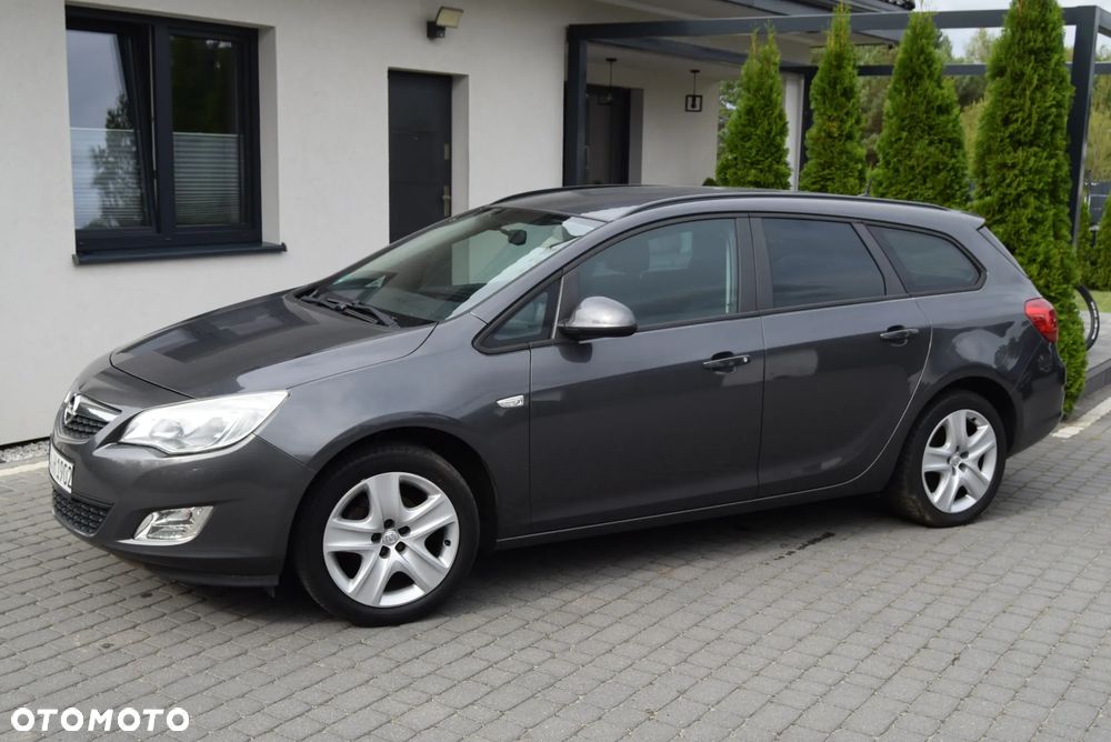 Opel Astra 1.4 Turbo - 10