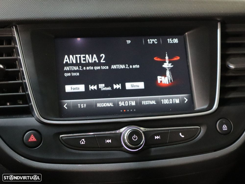 Opel Crossland 1.2 T Design & Tech - 11