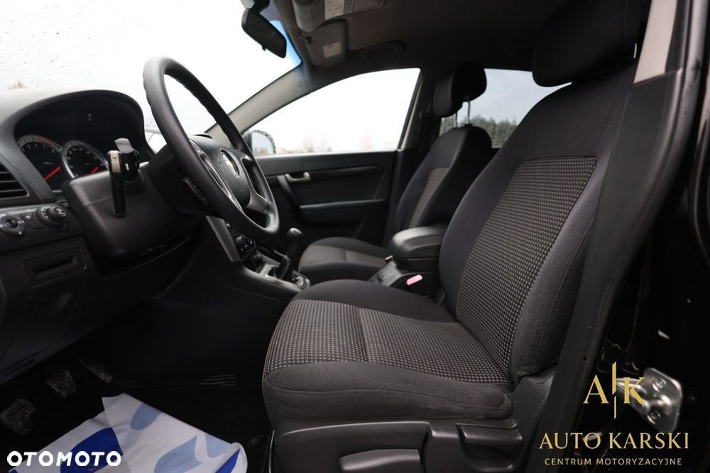 Chevrolet Captiva - 36