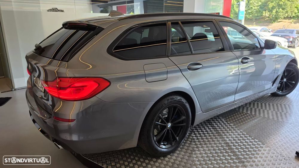 BMW 530 d xDrive Line Luxury Auto - 23