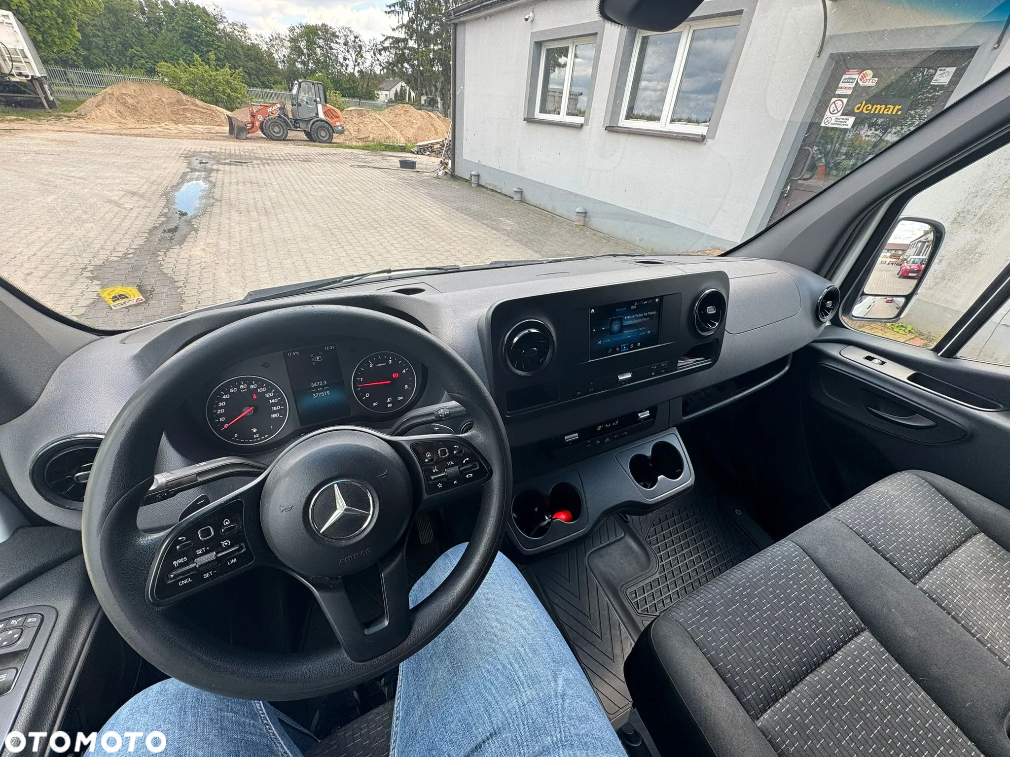 Mercedes-Benz SPRINTER - 9