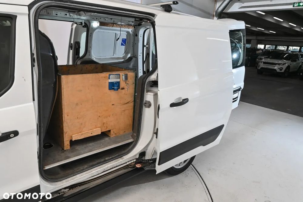 Ford Transit Connect - 10
