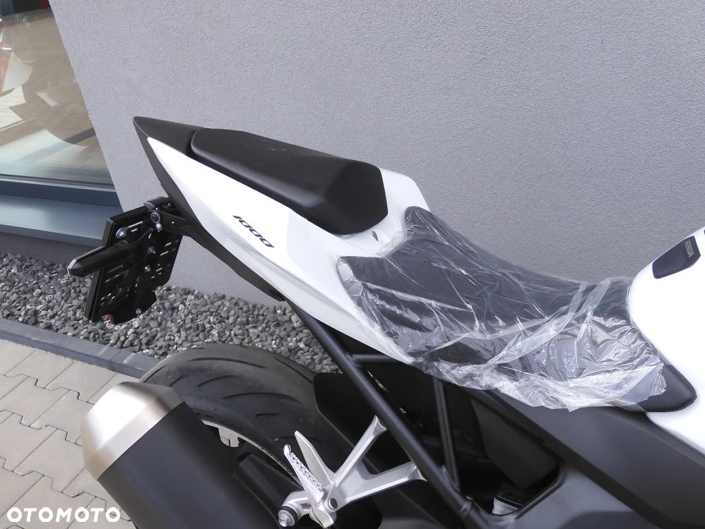 Honda Hornet - 10