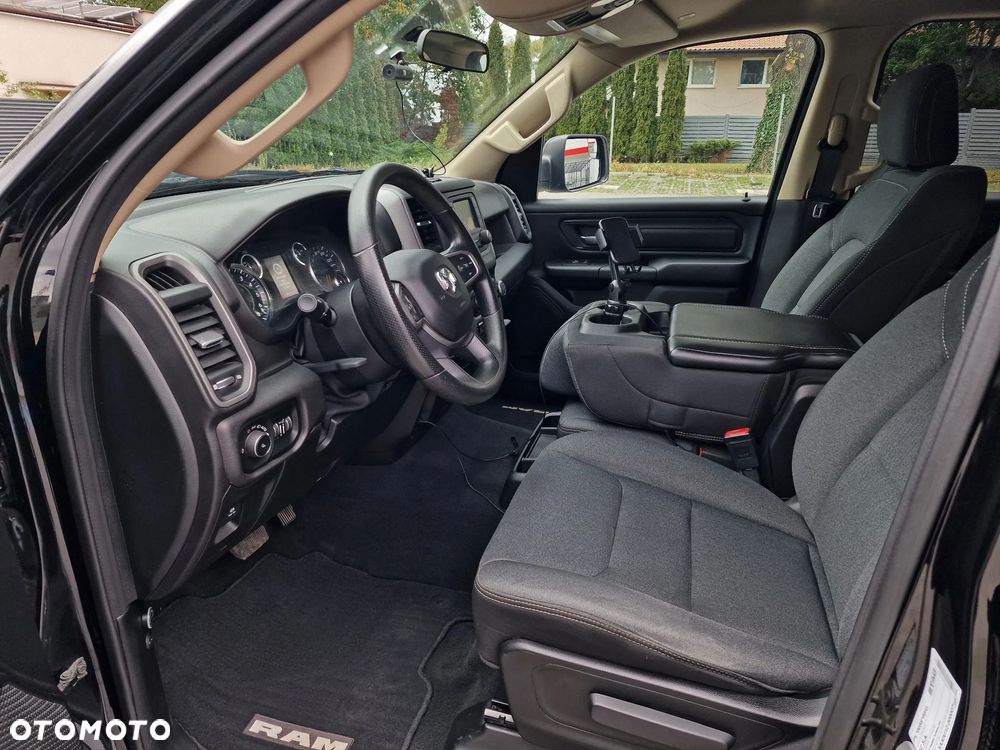 Dodge RAM 1500 5.7 4x4 - 7