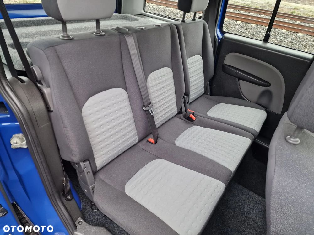 Fiat Doblo 1.4 8V Dynamic - 16