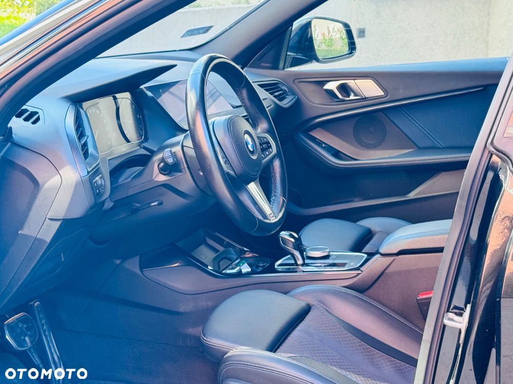 BMW Seria 2 218i M Sport - 21