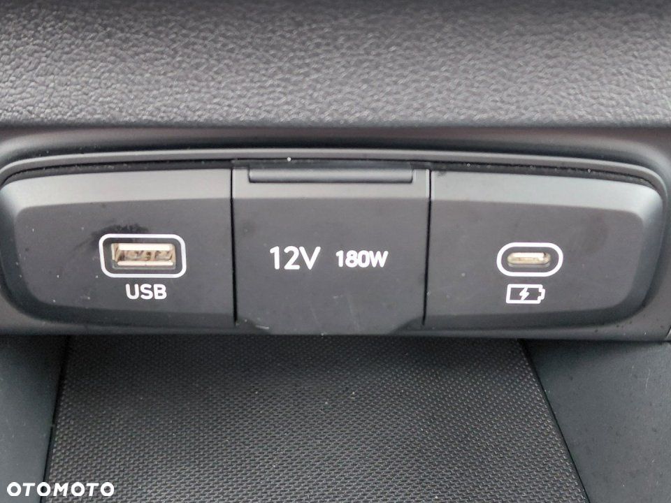 Hyundai i20 - 23