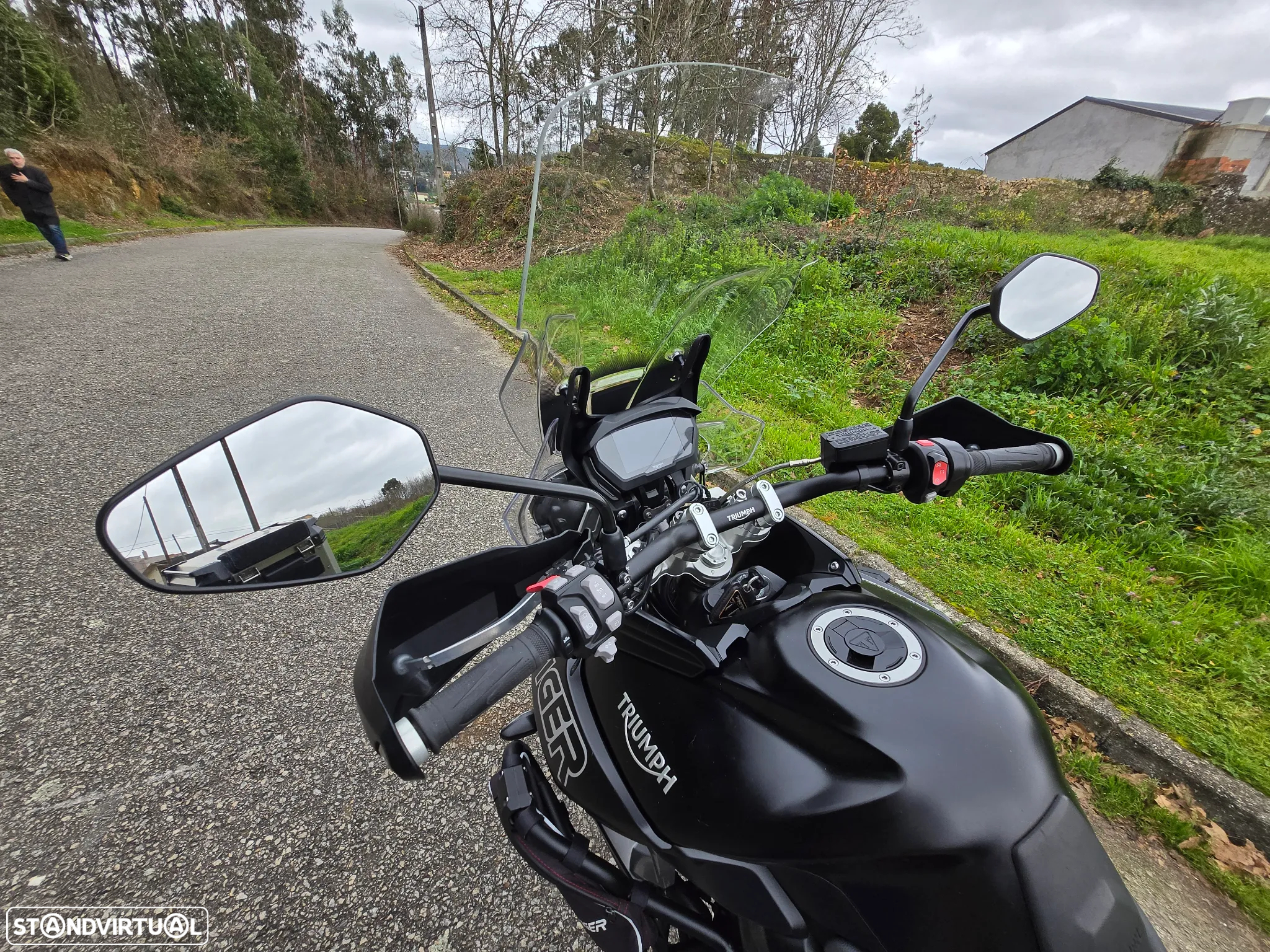 Triumph Tiger - 8