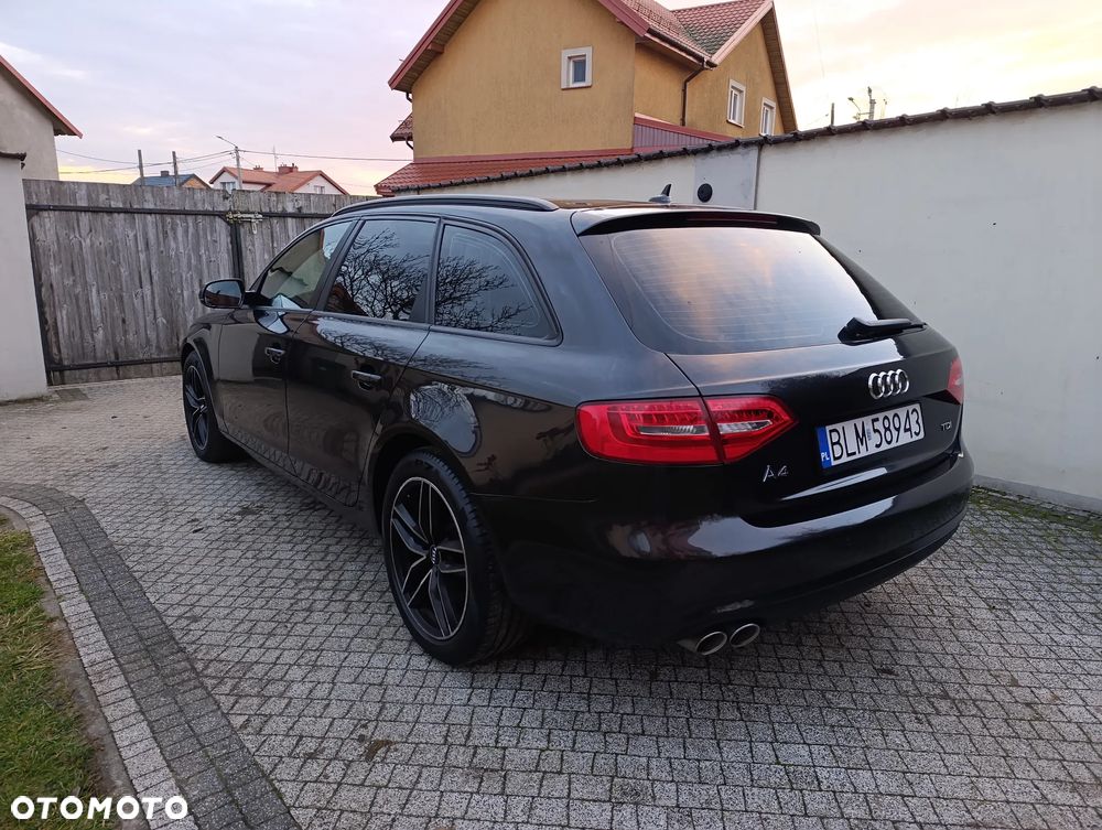 Audi A4 Avant 2.0 TDI S tronic - 4
