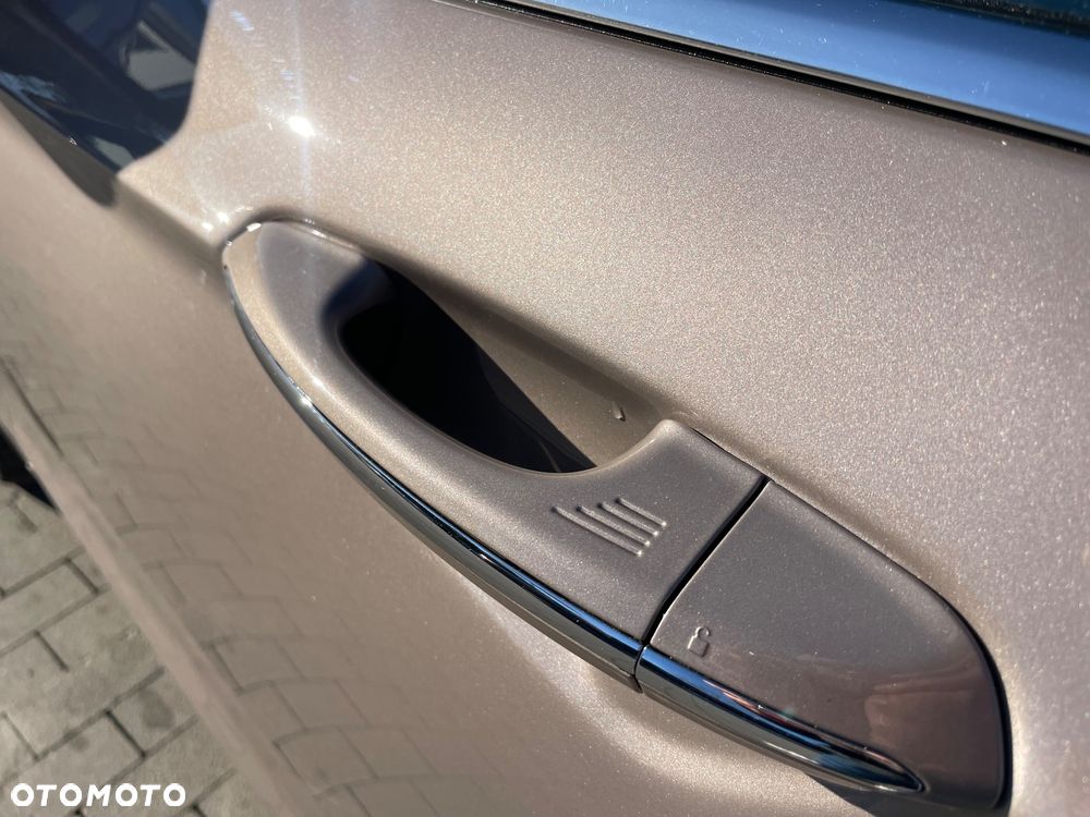 Ford Mondeo 2.0 EcoBoost Start-Stopp Autom Vignale - 17