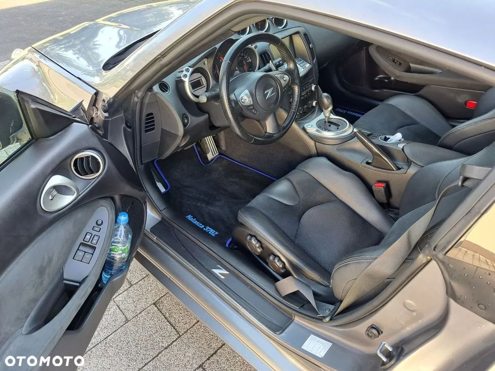Nissan 370 Z 3.7 V6 Platinum EU6 - 9