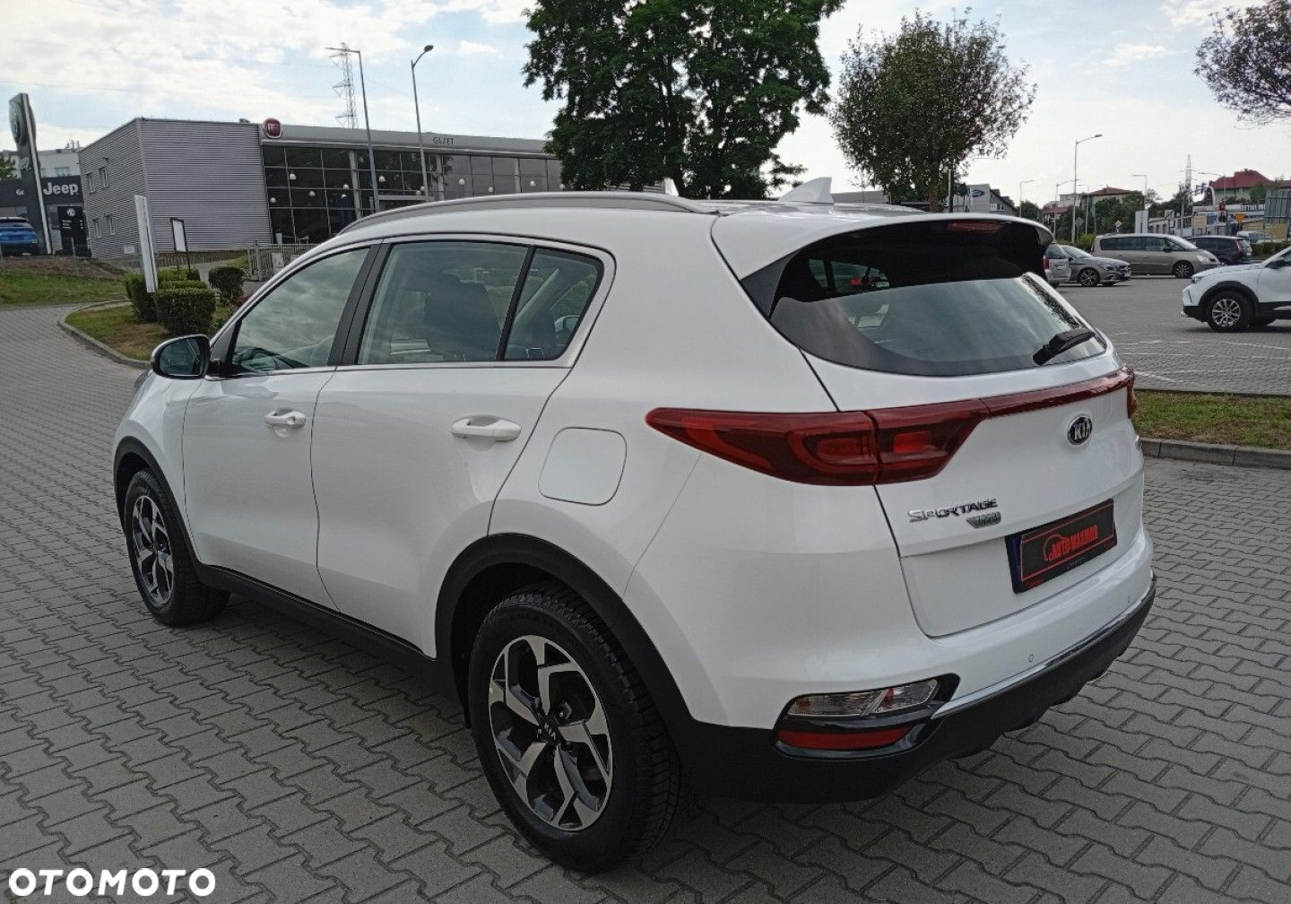 Kia Sportage - 12