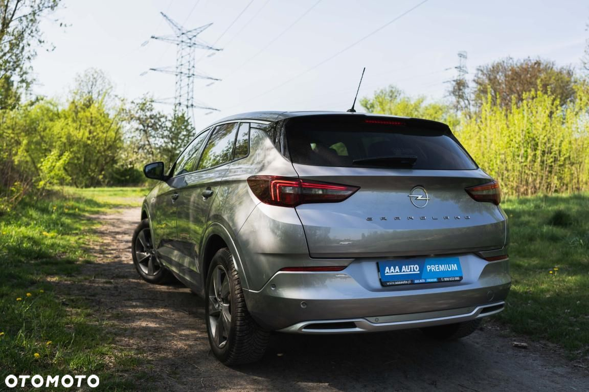 Opel Grandland X - 12