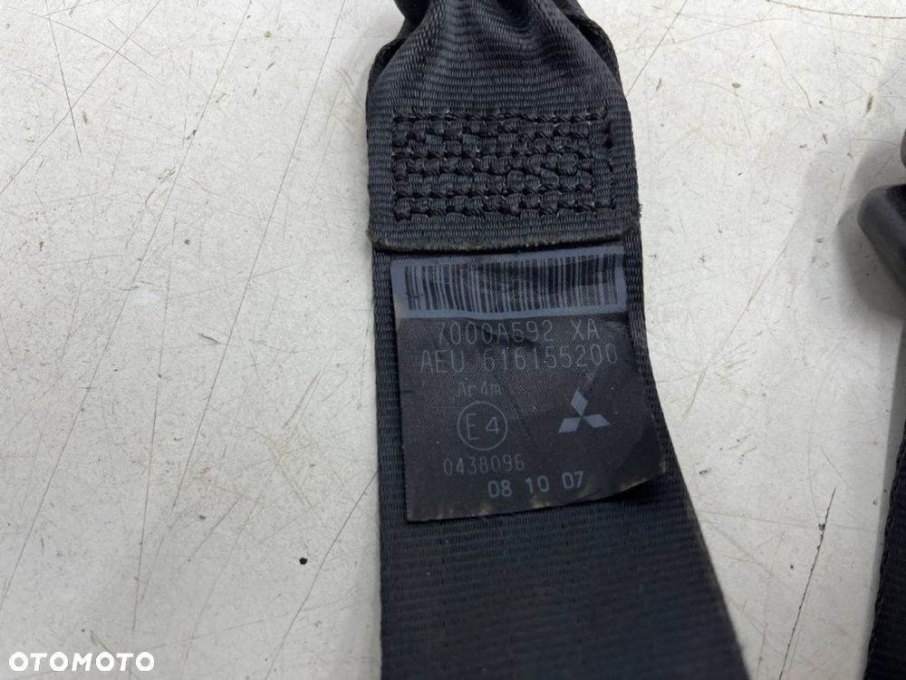 Pas bezpieczeństwa Mitsubishi Colt VI 6 Z30 3d 3Drzwi 04-12r. prawy tył prawy tylny 616274100a - 2
