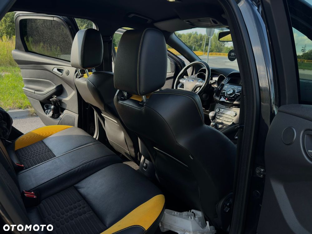 Ford Focus 2.0 EcoBoost ST mit Leder-Sport-Paket - 33