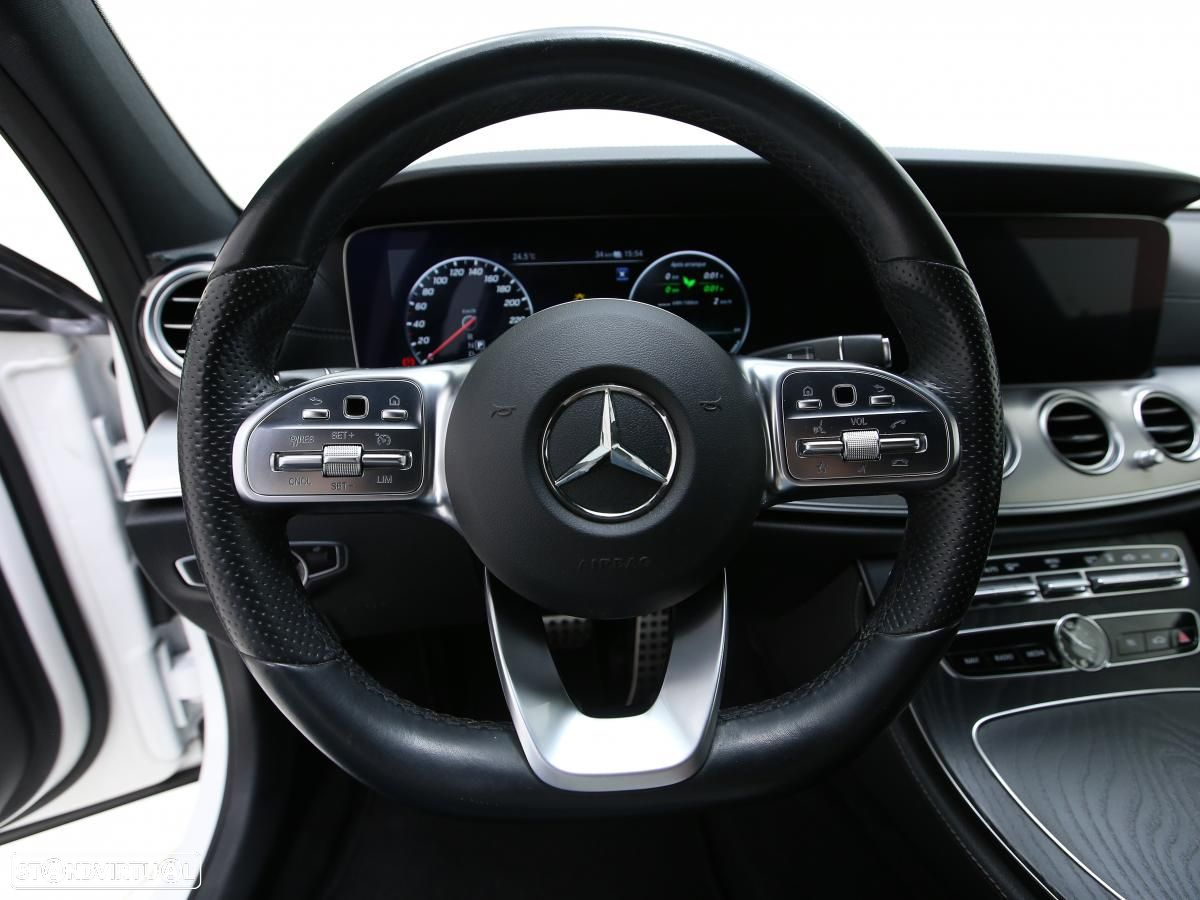 Mercedes-Benz E 300 de AMG Line - 20