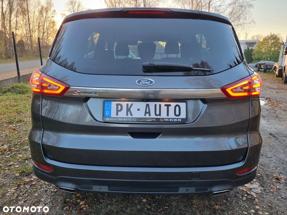 Ford S-Max 2.0 EcoBlue Titanium - 39