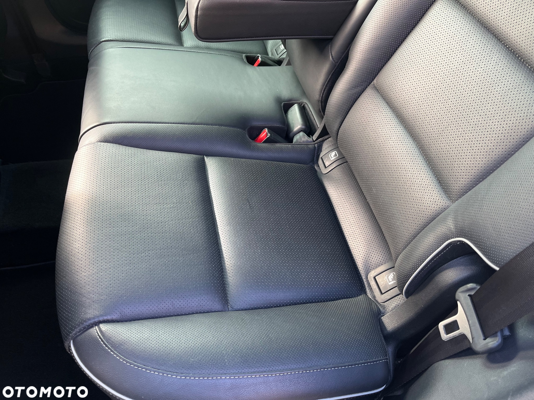 Kia Sportage 1.7 CRDI Business Line M 2WD - 13