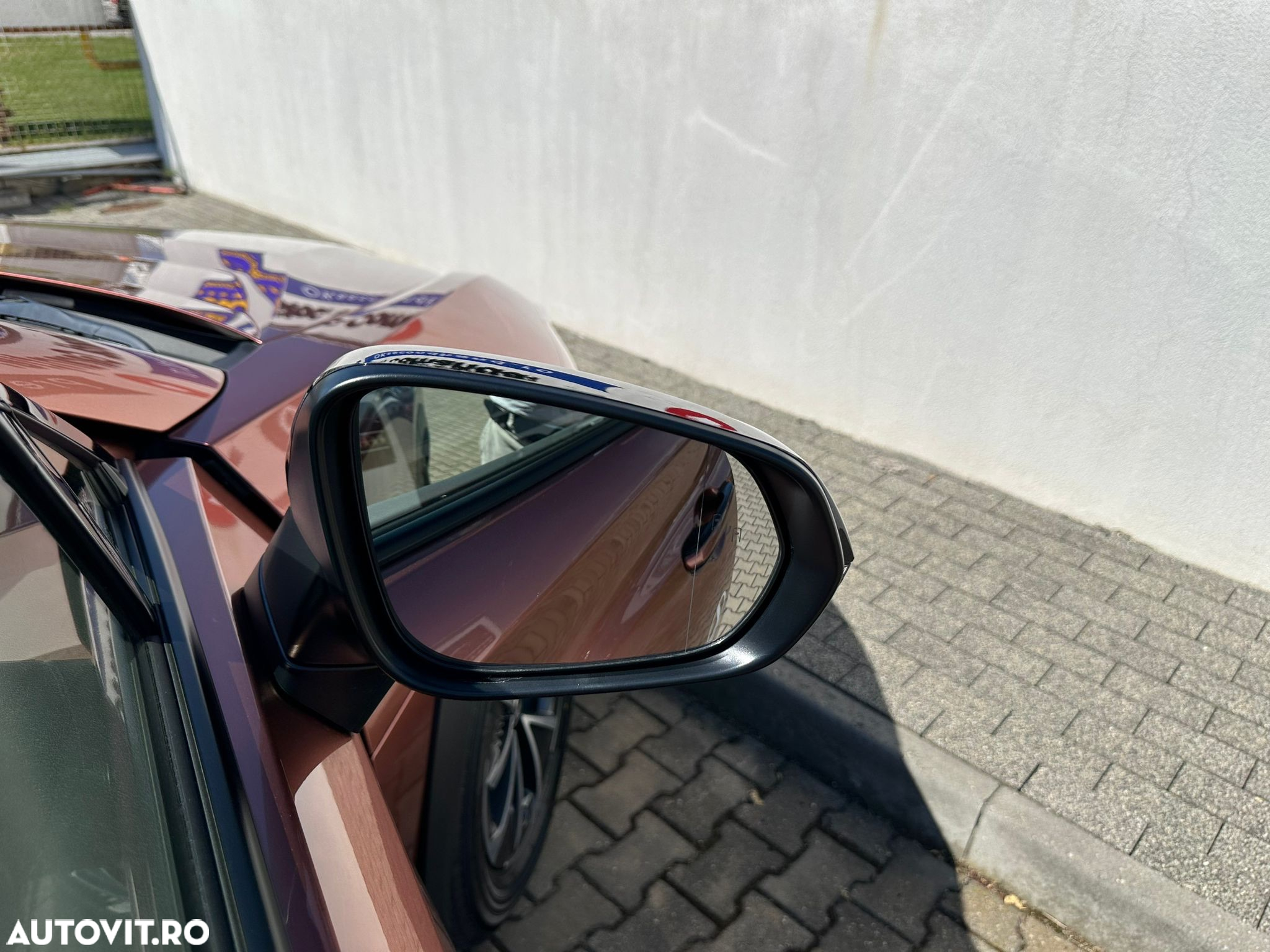 Lexus RZ - 9