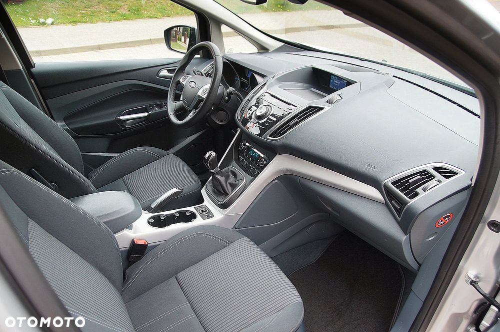 Ford C-MAX 1.6 Ti-VCT Titanium - 21