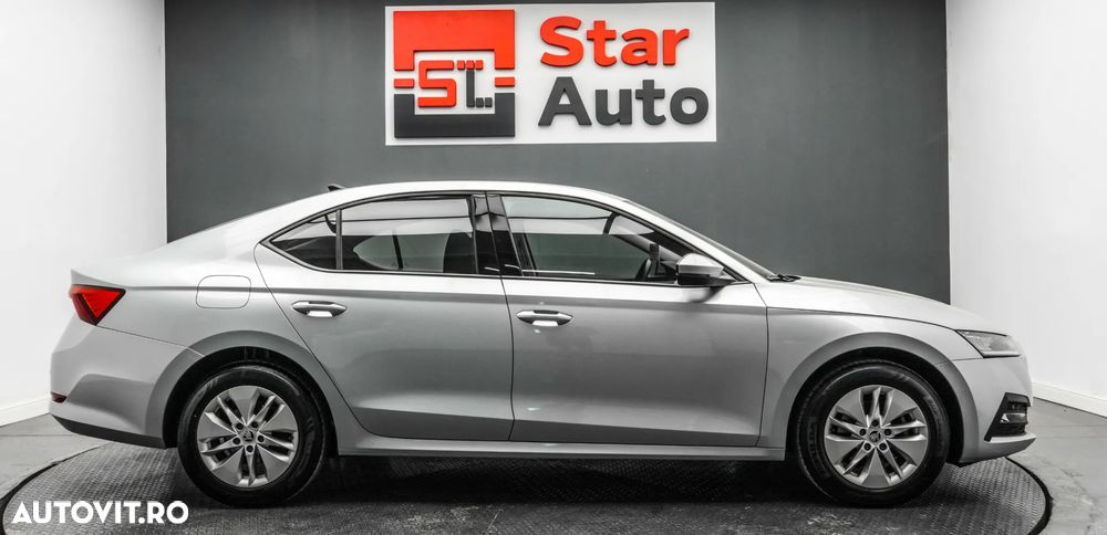 Skoda Octavia 2.0 TDI DSG Style - 11