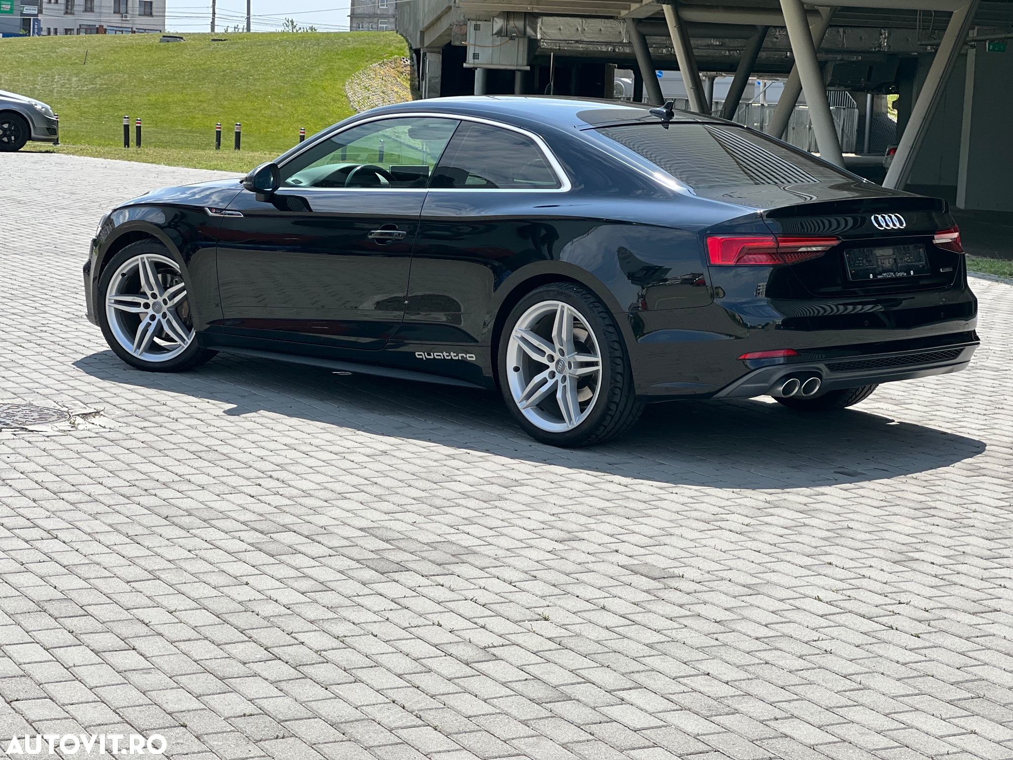 Audi A5 Coupe 2.0 40 TDI quattro S tronic Sport - 6