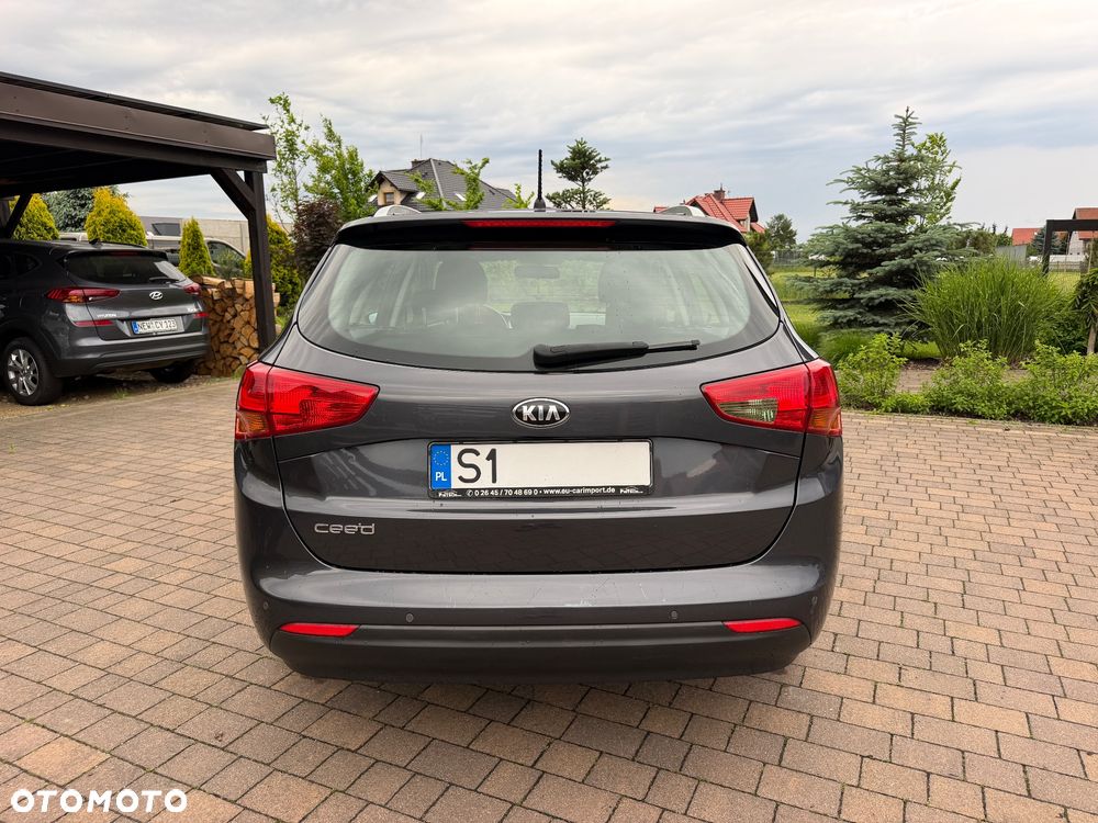 Kia Ceed 1.6 GDI Spirit - 5