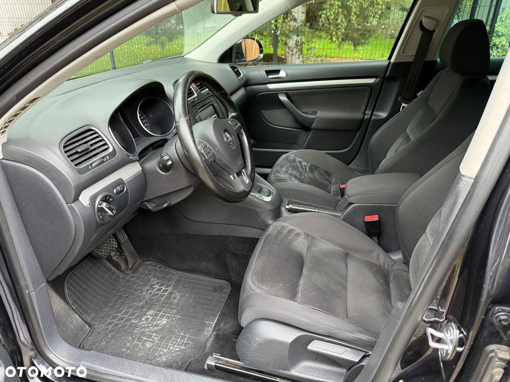 Volkswagen Golf Variant 2.0 TDI DPF DSG Highline - 9