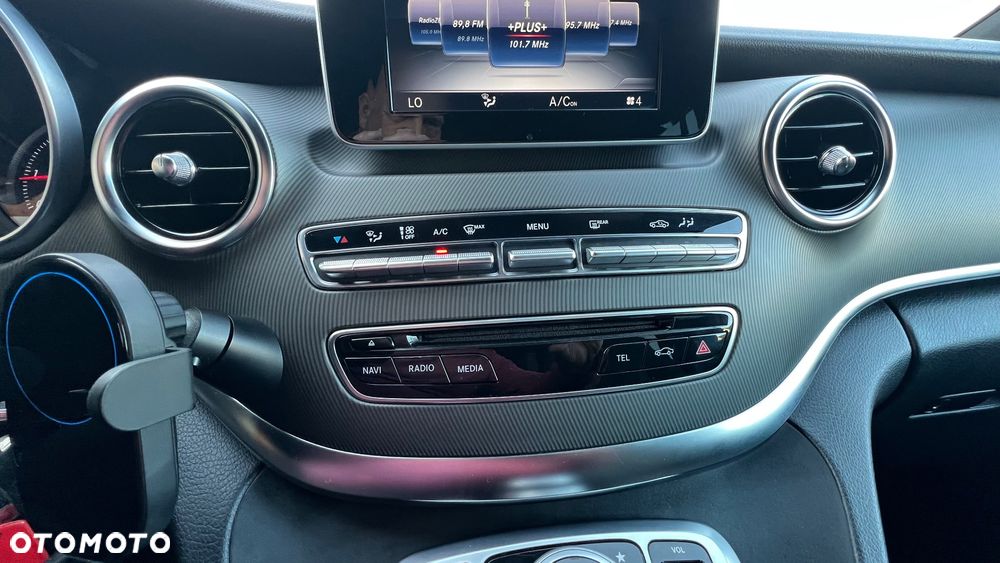 Mercedes-Benz Klasa V 220 CDI lang 7G-TRONIC Avantgarde Edition - 14