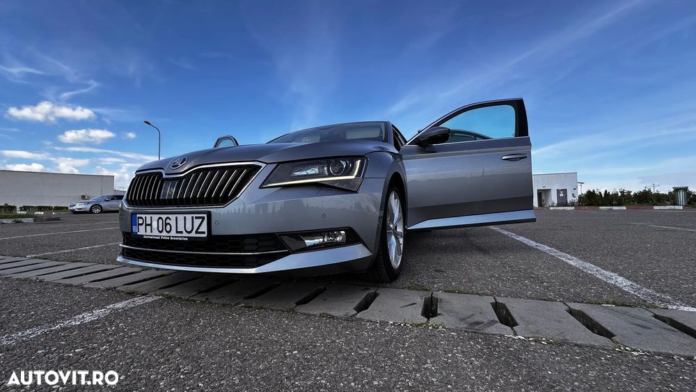 Skoda Superb 2.0 TDI DSG Style - 13