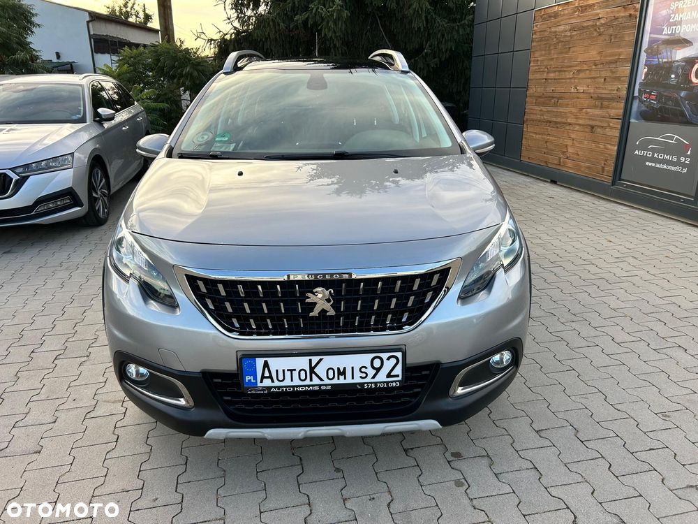 Peugeot 2008 1.2 Pure Tech GPF Allure S&S EAT6 - 17
