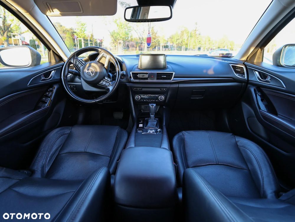 Mazda 3 - 7