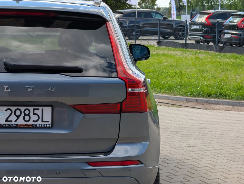 Volvo XC 60 D4 R-Design - 13