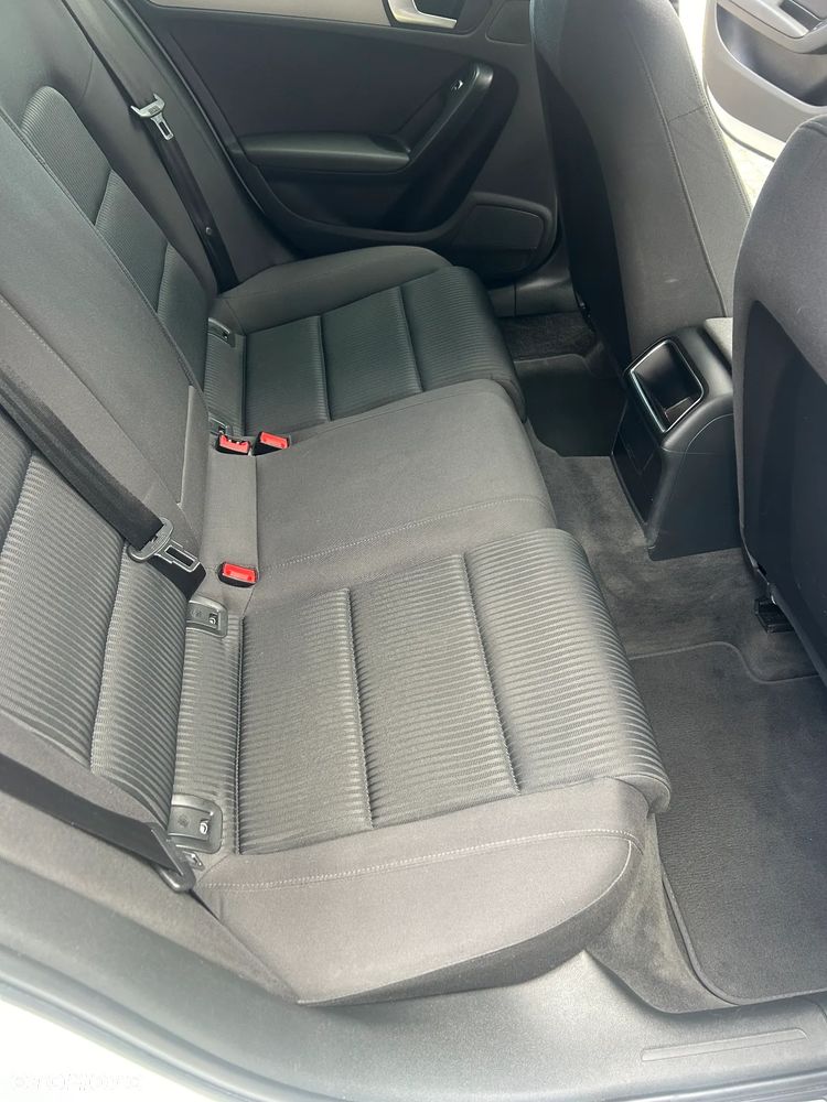 Audi A4 Avant 2.0 TDI - 13