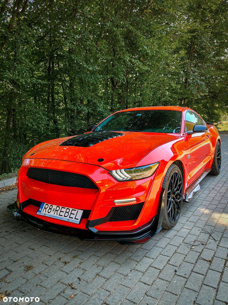Ford Mustang 5.0 V8 GT - 1