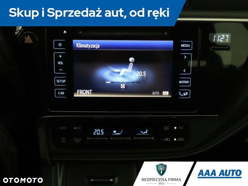 Toyota Auris - 15